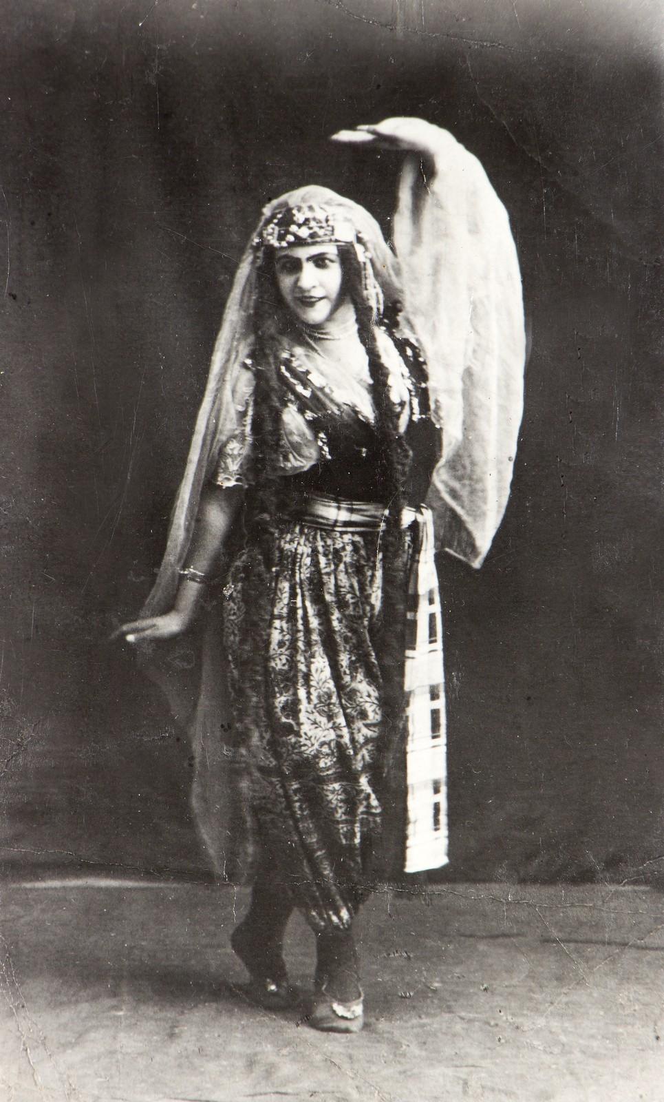 Елена - Портрет
